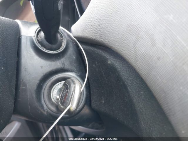5NMZT3LB7HH047180 Hyundai Santa Fe Sport 2.4l