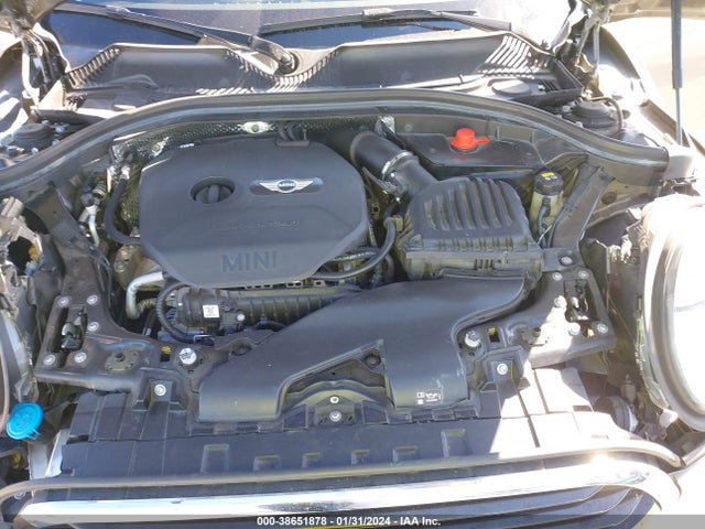 2016 MINI CLUBMAN WMWLN5C58G2E31011 Photo 9