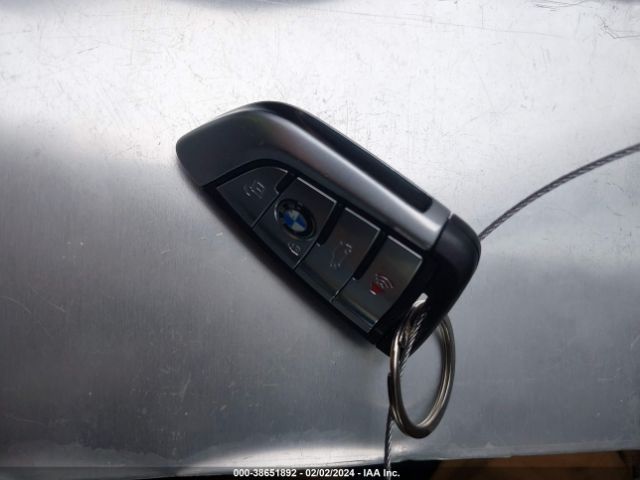 WBAJB1C59JB085225 BMW 530e Xdrive Iperformance