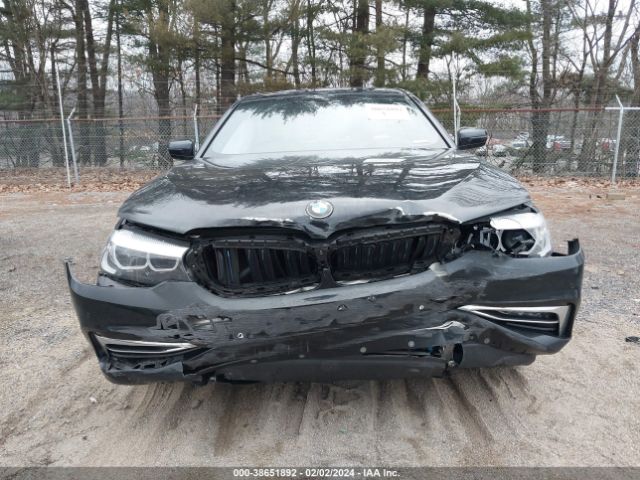 WBAJB1C59JB085225 BMW 530e Xdrive Iperformance