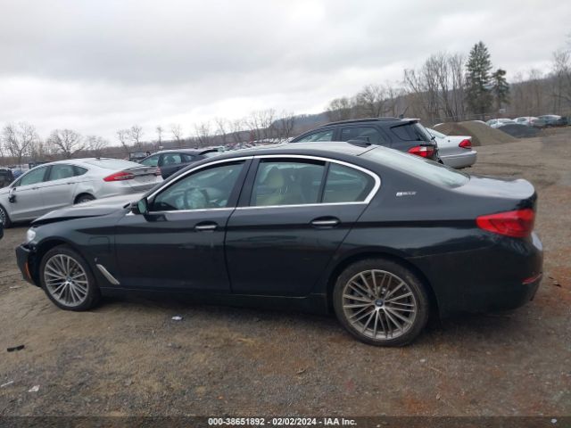 WBAJB1C59JB085225 BMW 530e Xdrive Iperformance