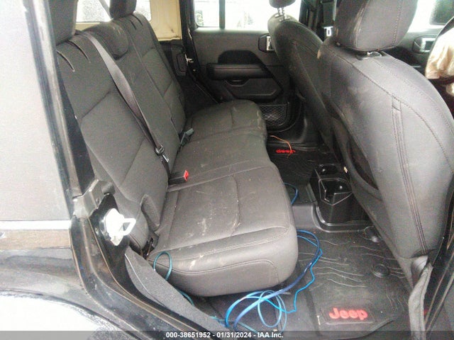 1C4HJXEG1KW552458 Jeep Wrangler Unlimited Sahara 4x4