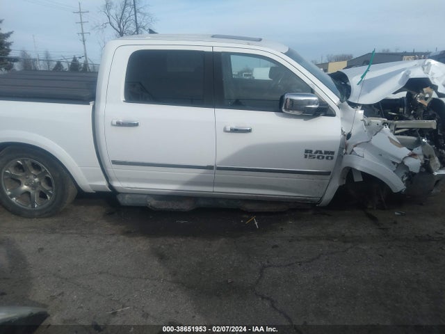 RAM 1500 Laramie 2015 1C6RR7NG6FS555843 Image 14