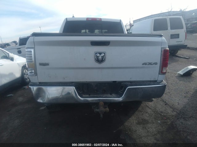 RAM 1500 Laramie 2015 1C6RR7NG6FS555843 Image 17