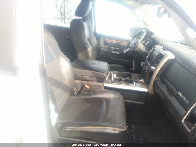 1C6RR7NG6FS555843 RAM 1500 Laramie