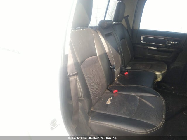 1C6RR7NG6FS555843 RAM 1500 Laramie