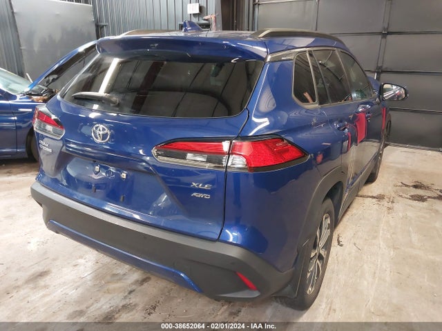 Toyota Corolla Cross Xle 2022 7MUDAABG5NV014095 Image 4