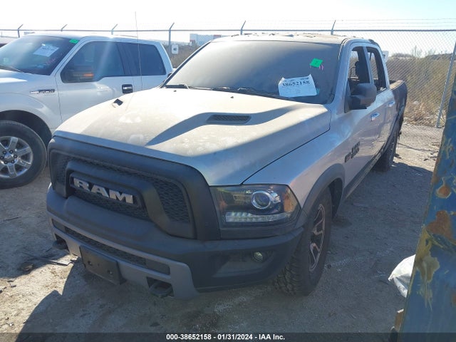 2016 RAM 1500 VIN: 1C6RR7YT4GS196499