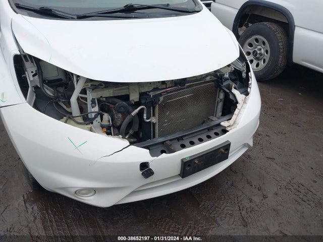 2015 NISSAN VERSA NOTE SV VIN: 3N1CE2CP1FL430606