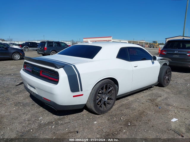 Dodge Challenger 392 Hemi Scat Pack Shaker 2016 2C3CDZFJ1GH264487 Image 4