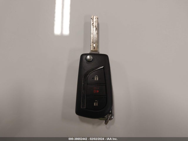 2023 TOYOTA RAV4 LE HYBRID VIN: 4T3MWRFV1PU084018