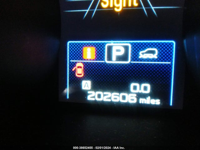2015 SUBARU OUTBACK 3.6R LIMITED VIN: 4S4BSENC3F3270491