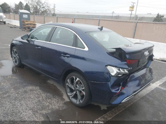 WAUAUDGY8NA086961 Audi A3 Premium 40 Tfsi Front-wheel Drive S Tronic