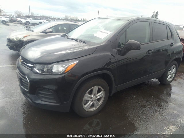 Chevrolet Trax Awd Ls 2022 KL7CJNSM2NB550168 Image 2