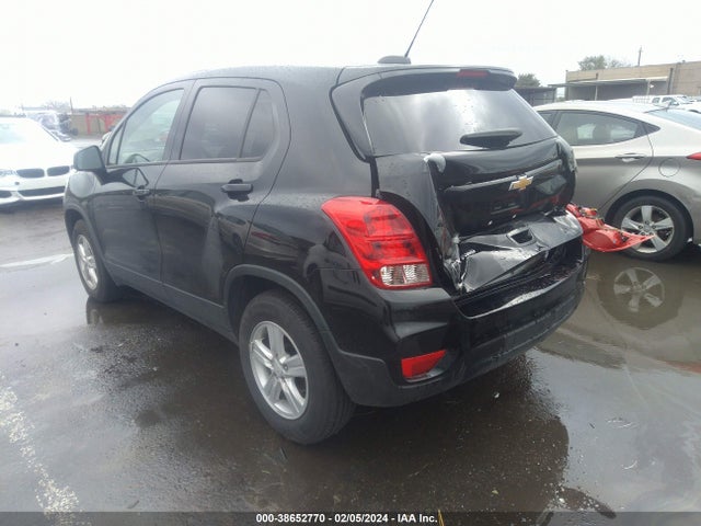 Chevrolet Trax Awd Ls 2022 KL7CJNSM2NB550168 Image 3