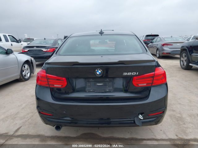 WBA8A9C55GK617854 BMW 320i