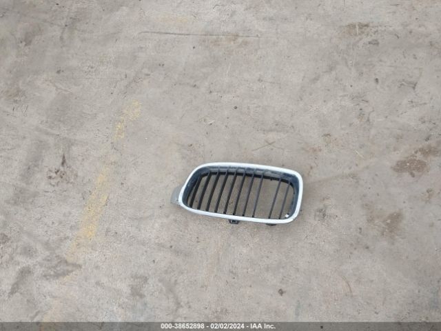 WBA8A9C55GK617854 BMW 320i