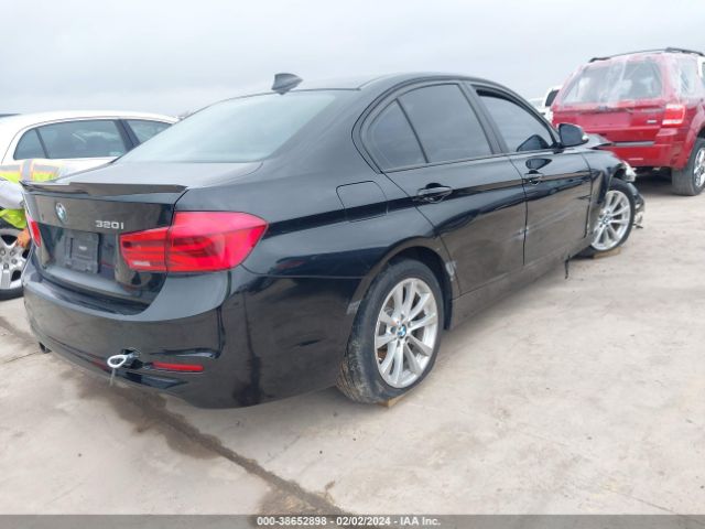 WBA8A9C55GK617854 BMW 320i