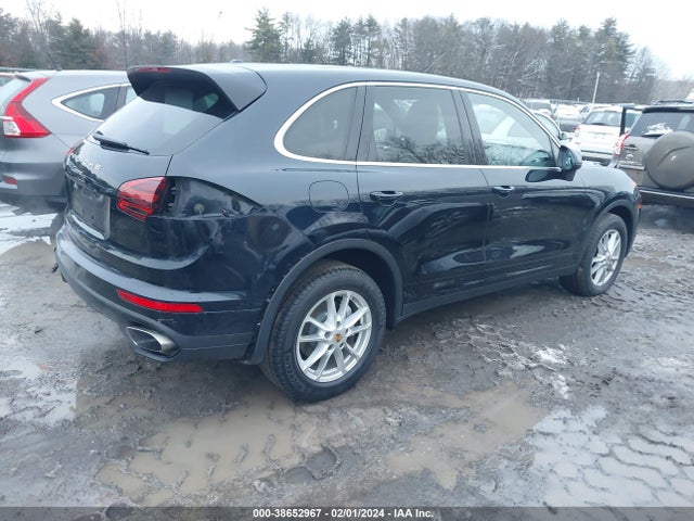 2016 PORSCHE CAYENNE WP1AA2A20GKA08027 Photo 3