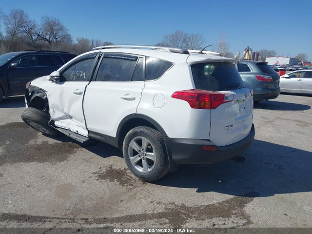 Toyota Rav4 Xle 2015 2T3RFREV5FW373781 Image 3