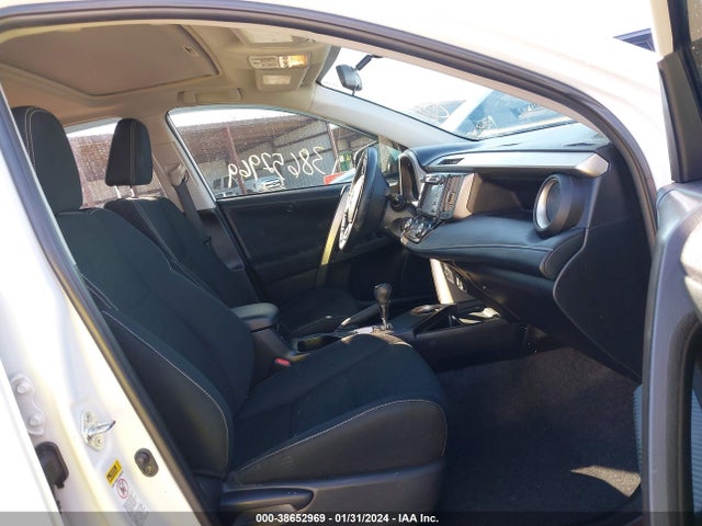 Toyota Rav4 Xle 2015 2T3RFREV5FW373781 Image 5