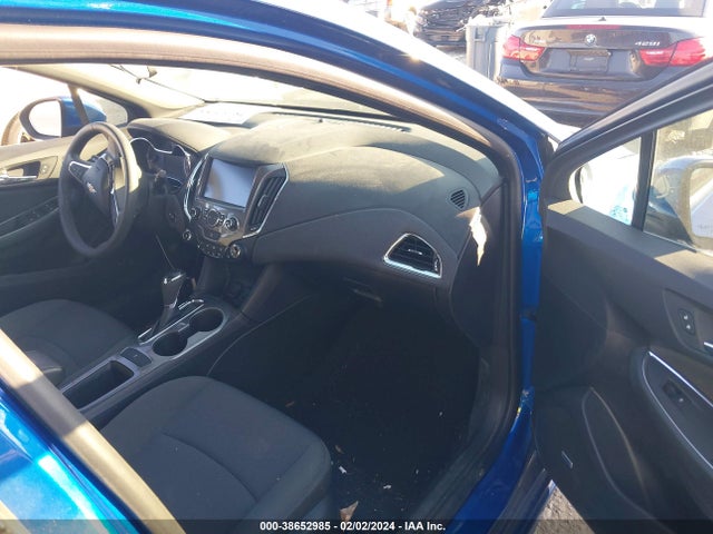 Chevrolet Cruze Lt Auto 2018 3G1BE6SM0JS547740 Image 5