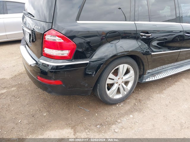 2010 MERCEDES-BENZ GL 450 4MATIC VIN: 4JGBF7BE6AA556040