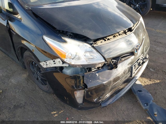 Toyota Prius Three 2015 JTDKN3DU4F1874380 Image 6