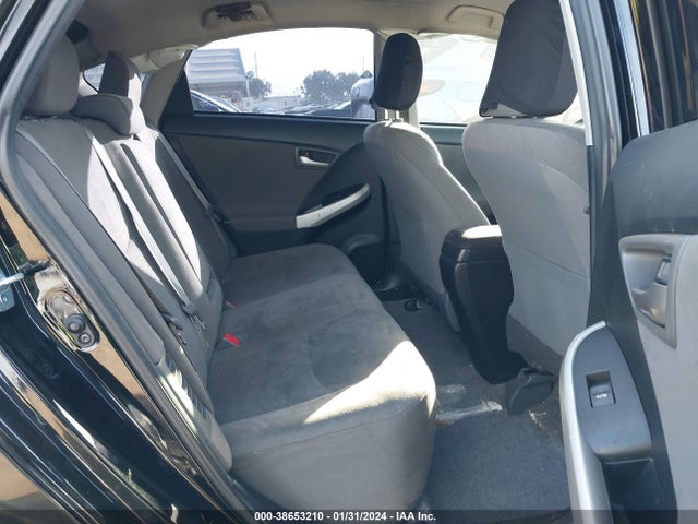 Toyota Prius Three 2015 JTDKN3DU4F1874380 Image 8
