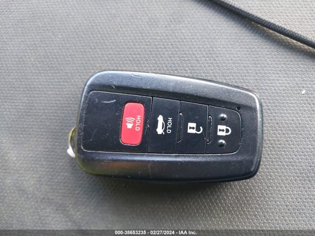 Toyota Corolla Hybrid Le 2020 JTDEBRBE6LJ006669 Image 11