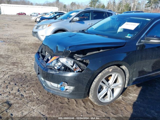 1VWBT7A36FC003474 Volkswagen Passat 1.8t Se