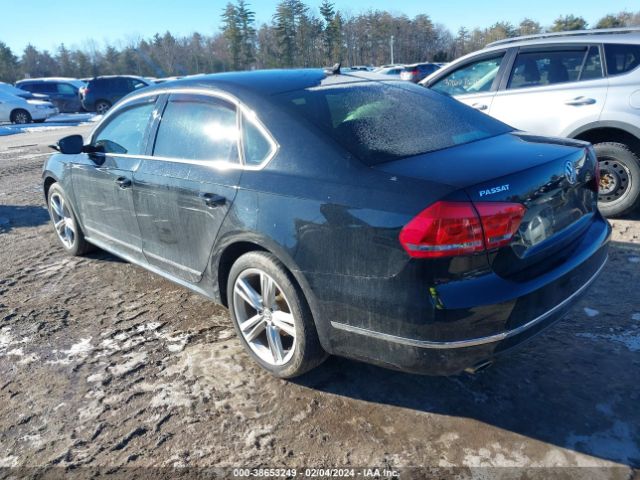 1VWBT7A36FC003474 Volkswagen Passat 1.8t Se