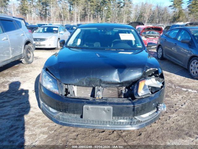 1VWBT7A36FC003474 Volkswagen Passat 1.8t Se