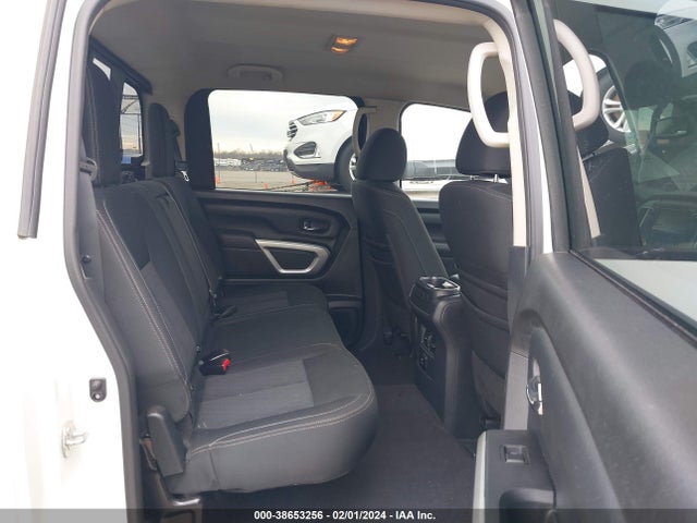 Aukcja sprzedaży 2017 Nissan Titan Sv, vin: 1N6AA1E52HN560299, numer aukcji: 38653256