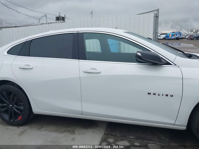 Chevrolet MALIBU LT 2018 1G1ZD5ST1JF181794 Image 13