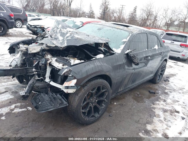 2C3CCAGG8JH141512 Chrysler 300 300s Awd