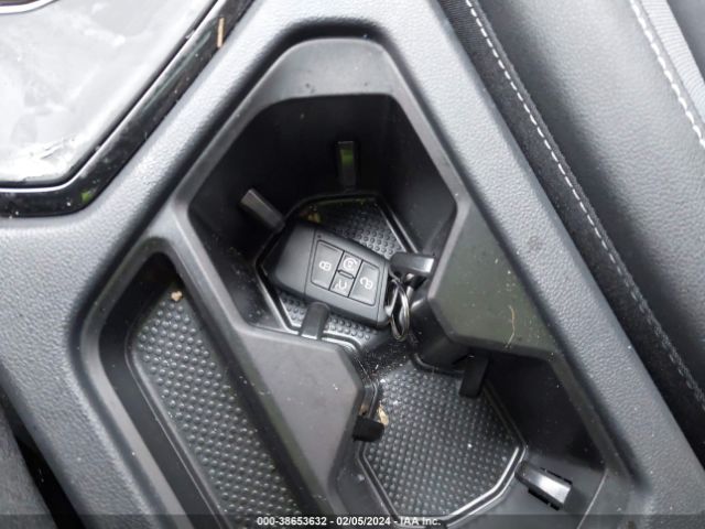 3VVEX7B26PM371827 Volkswagen Taos 1.5t Se