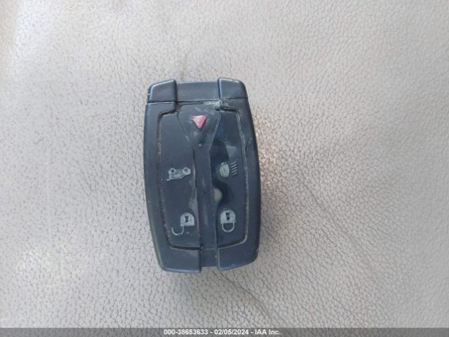 2010 LAND ROVER LR2 SALFR2BN5AH172086 Photo 10