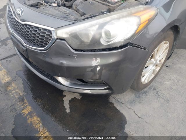 KNAFX4A84E5115385 KIA FORTE EX