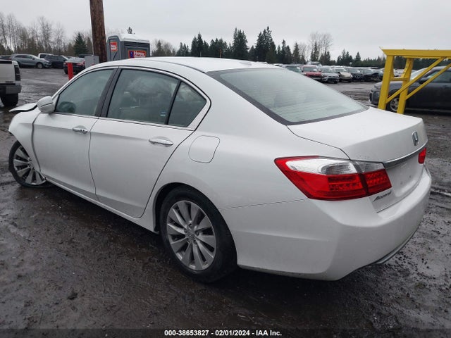 2015 HONDA ACCORD EX-L VIN: 1HGCR2F89FA028301