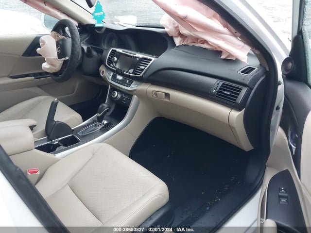 2015 HONDA ACCORD EX-L VIN: 1HGCR2F89FA028301