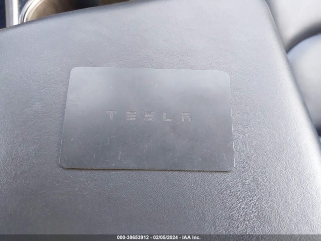 2019 TESLA MODEL 3 5YJ3E1EB0KF451447 Photo 10