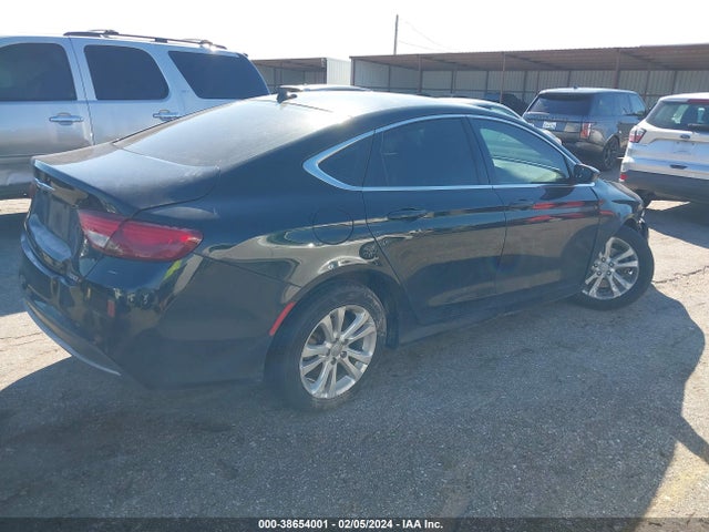 Chrysler 200 Limited Platinum 2016 1C3CCCAB4GN179294 Image 4