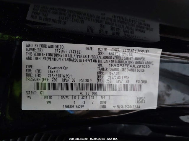 2018 FORD FOCUS SE VIN: 1FADP3FE4JL291030