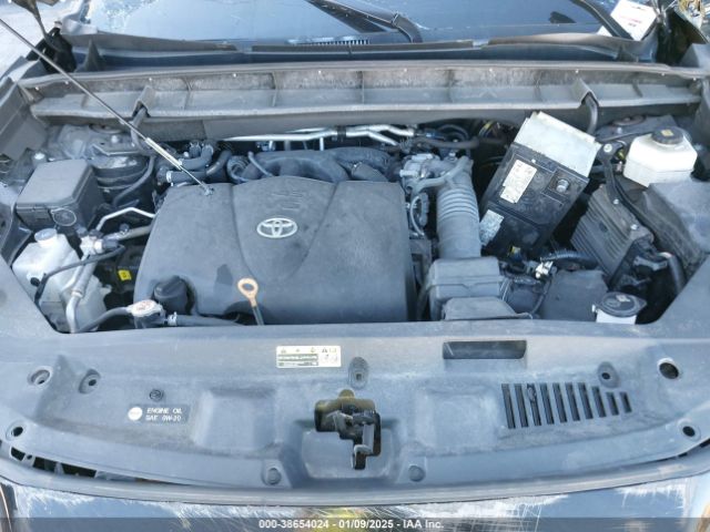 5TDFZRAH6MS036030 Toyota Highlander Platinum