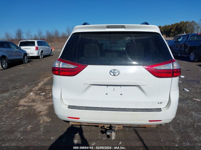 Toyota Sienna Le 8 Passenger 2015 5TDKK3DC1FS532484 Image 15