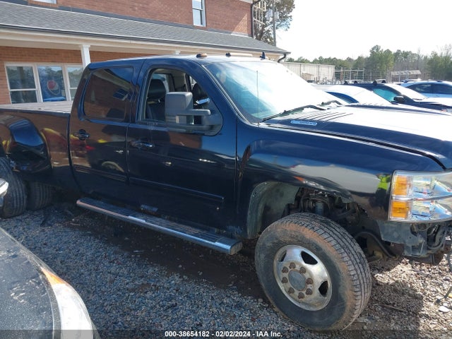 38654182 :رقم المزاد ، 1GC4K1C88EF106753 vin ، 2014 Chevrolet Silverado 3500hd Ltz مزاد بيع