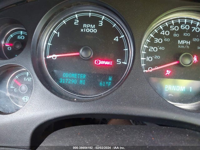 38654182 :رقم المزاد ، 1GC4K1C88EF106753 vin ، 2014 Chevrolet Silverado 3500hd Ltz مزاد بيع