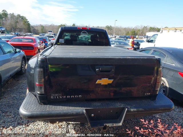 38654182 :رقم المزاد ، 1GC4K1C88EF106753 vin ، 2014 Chevrolet Silverado 3500hd Ltz مزاد بيع