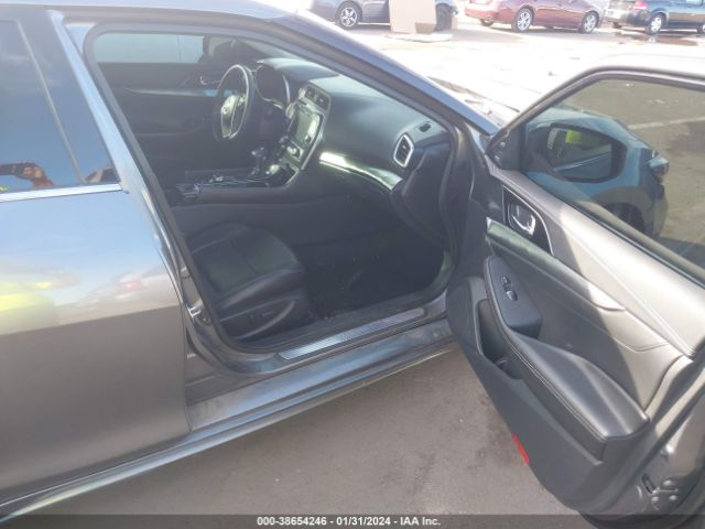 1N4AA6AV3KC384295 Nissan Maxima 3.5 Sl
